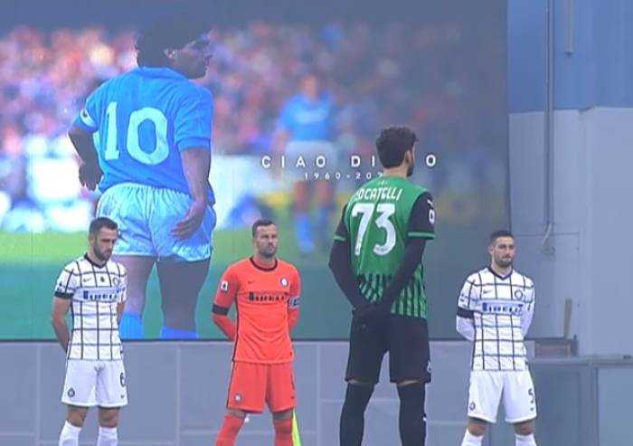 Al Mapei si ricorda Maradona poi l'Inter batte il Sassuolo 3-0
