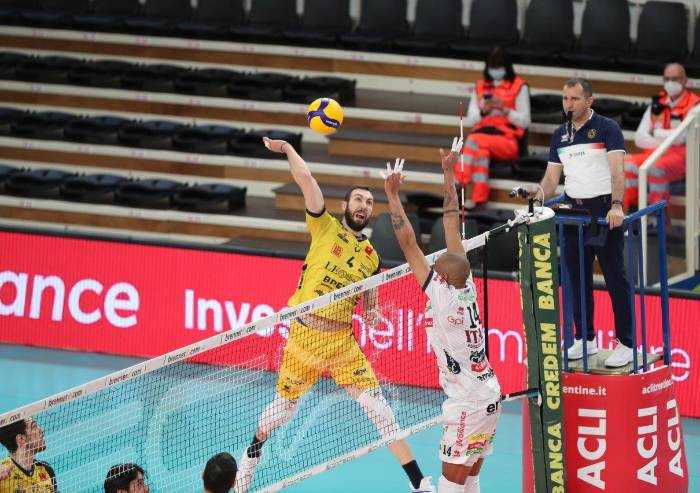 Volley: la Leo Shoes perde ancora, a Trento è 3-0