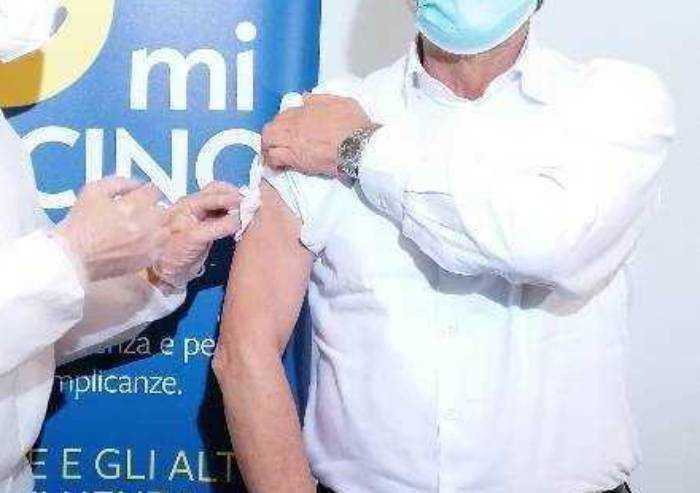 Domani è la giornata dei vaccini: i primi 150 a Modena