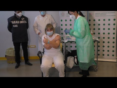 Vaccino Covid: con le prime 150 dosi al via ufficialmente Fase 1