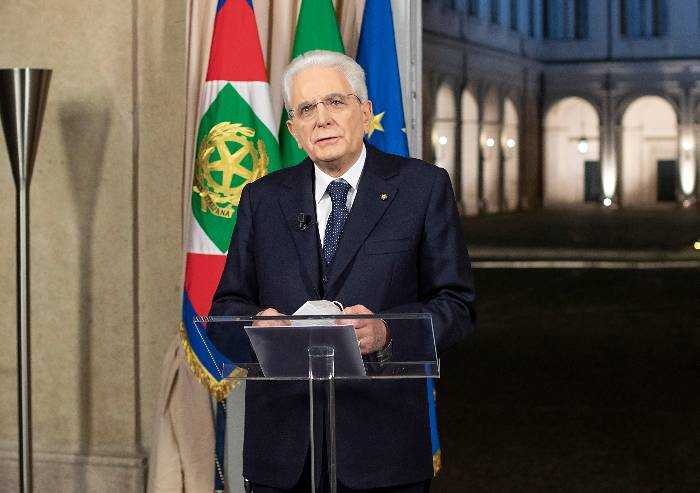 Mattarella, messaggio di capodanno: 'Vaccinarsi è un dovere'