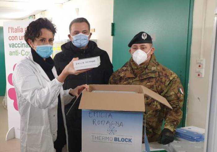 Caos vaccini a Baggiovara: 'Questa gestione non è accettabile'