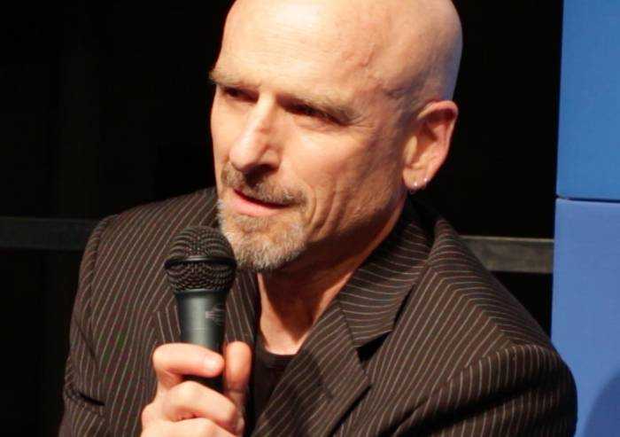 Ago Modena in 4 stagioni, si inizia indagando le connessioni nel tempo