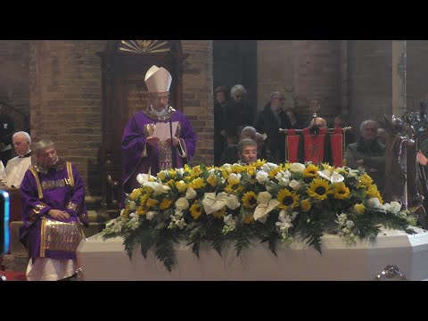 Un anno fa l'addio di Modena a Mirella Freni