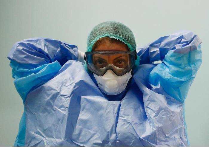 Covid, 225 contagi nel modenese e 4 morti