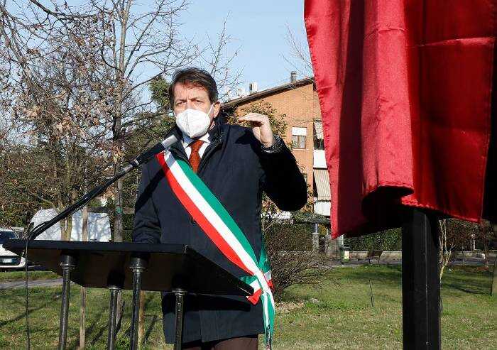Riaprire le scuole: dal sindaco di Modena un appello coraggioso