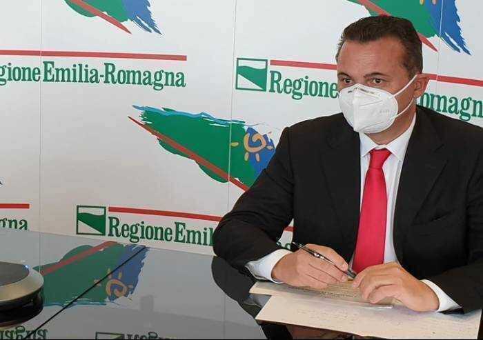 'Vaccino Astrazeneca, in Emilia Romagna 7 reazioni avverse su 77mila'