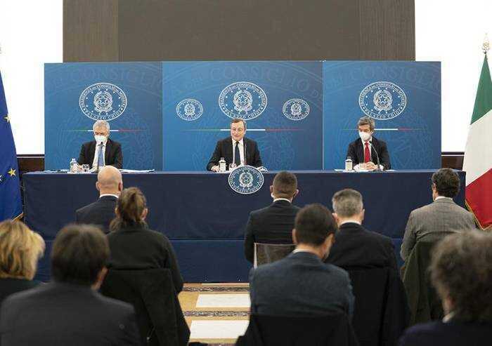 Approvato il decreto sostegni da 32 miliardi: tutte le misure