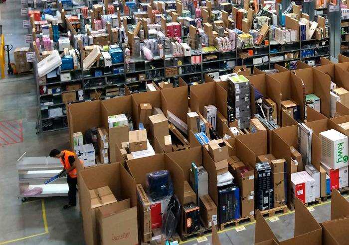 'Sciopero Amazon, Spilamberto non vede, non sente, non parla'