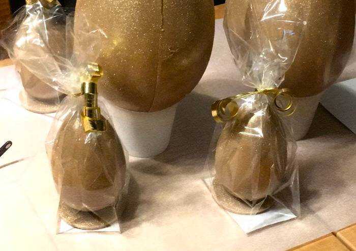 Castelvetro calcio, i bambini promuovo l'Uovo di Pasqua sospeso