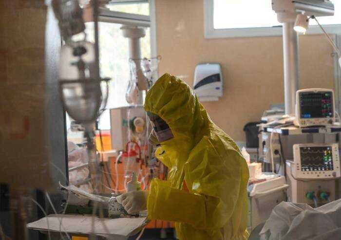 Covid, in Emilia-Romagna 1.725 nuovi casi e 45 decessi