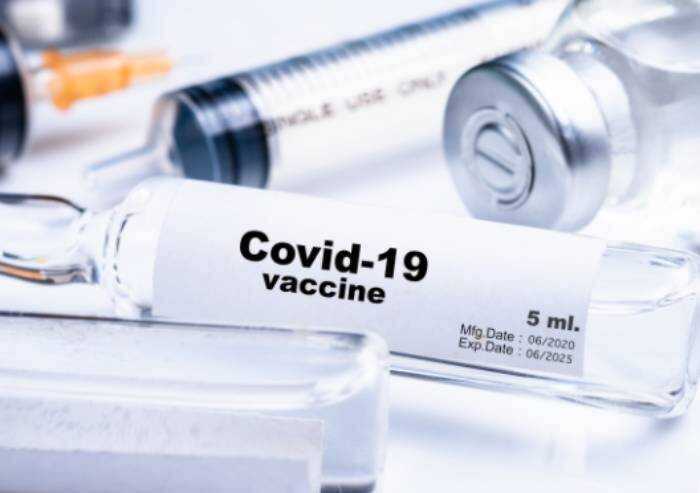 Modena, al via la vaccinazione delle persone da 65 a 69 anni