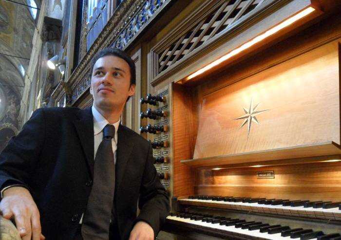 La macchina Meravigliosa, l'organo a canne: presentazione alle Calvino