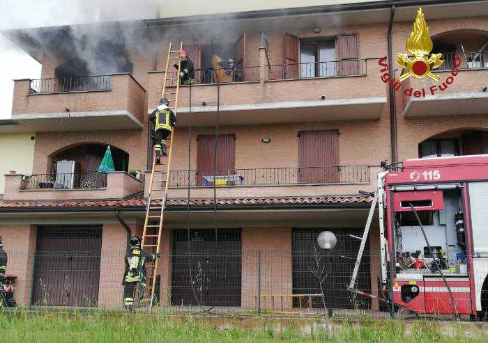 San Prospero: a fuoco appartamento, danni ingenti, nessun ferito