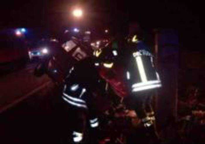 Sassuolo: altro schianto sulla circonvallazione, due ragazzi all'ospedale