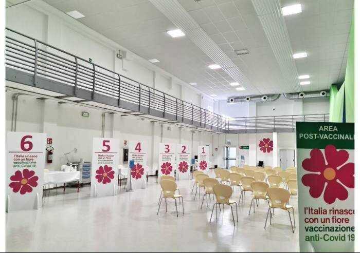 Vaccinazione 50enni: in Emilia Romagna si è già prenotato il 20%