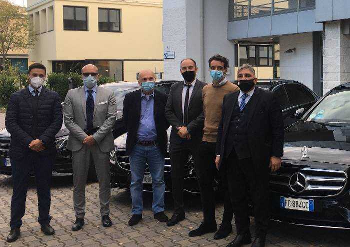 A Bologna auto Uber-Cosepuri scontate del 50% se visiti un museo