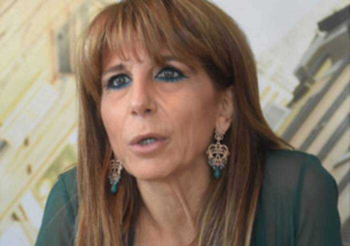 'Vaccini nei luoghi di lavoro, dare priorità a turismo e ristorazione'