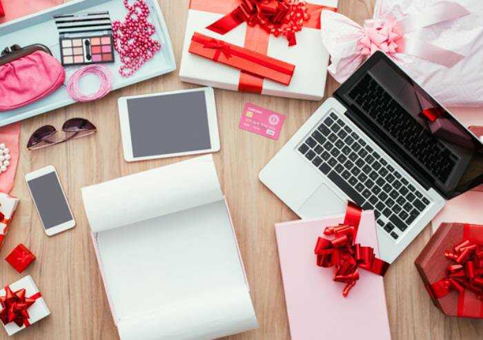 Regalo di compleanno per lei: dal profumo al benessere alla tecnologia