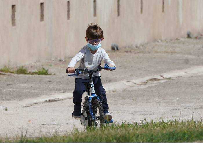 Covid Emilia Romagna, su 194 bimbi contagiati nessuno grave