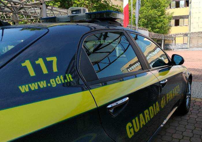 Carpi, Finanza sequestra beni per oltre 300mila euro a un imprenditore