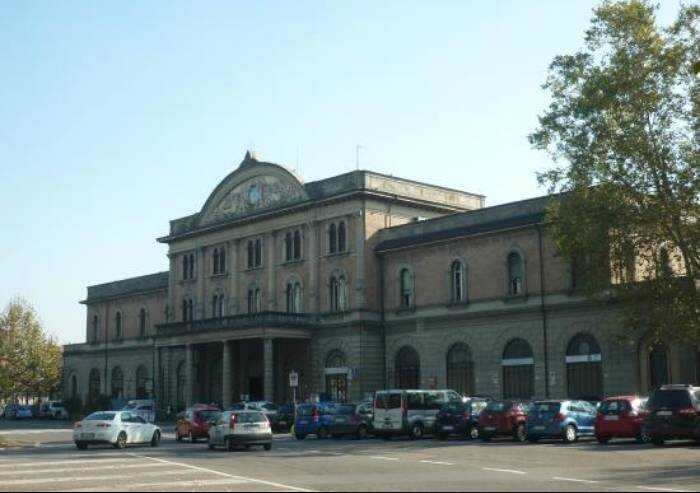 'Degrado stazione piccola. E nessuna soluzione per Gigetto'