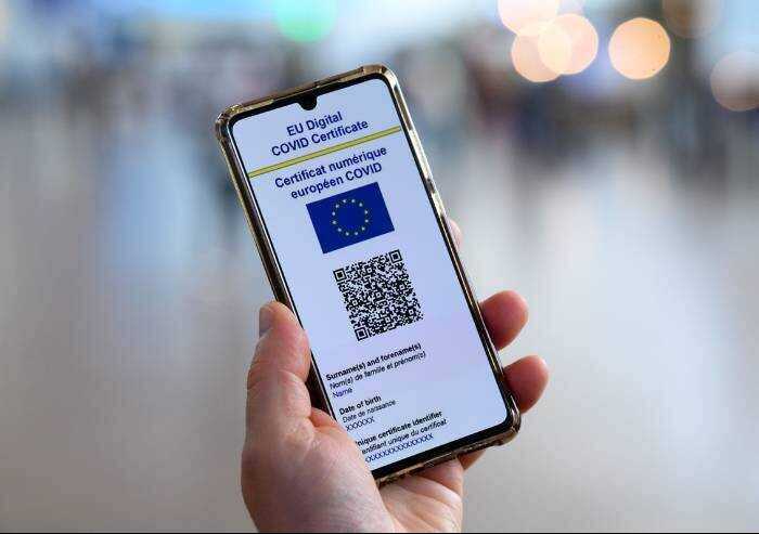 Garante della privacy: 'Ok Green pass con adeguate garanzie'