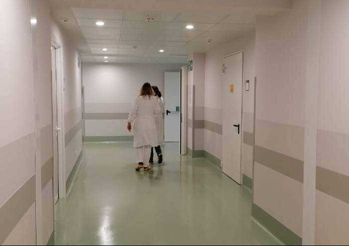 Covid, oggi 123 contagi in Emilia Romagna e tre decessi