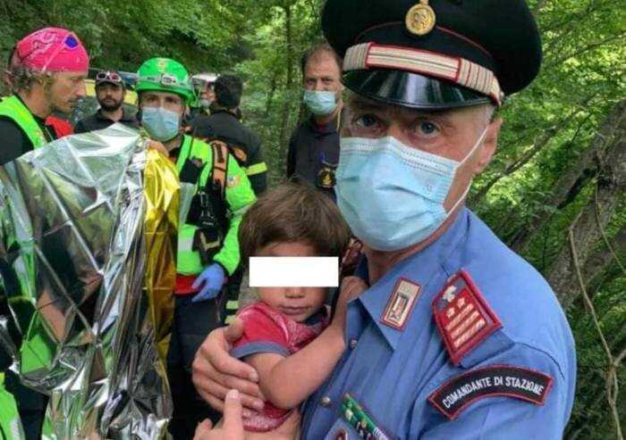 Trovato in una scarpata il piccolo Nicola: è vivo e sta bene