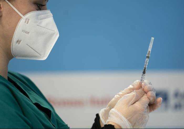 'Caos vaccini, il consenso informato è una utopia'