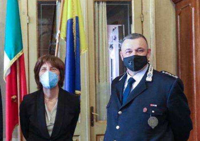 Modena, ruba nell'auto del comandante della polizia locale: arrestato