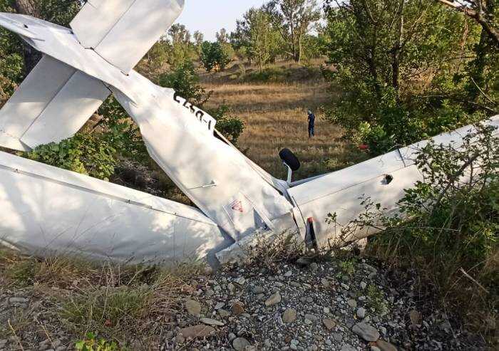 Sassuolo: ultraleggero si schianta in atterraggio, ferito il pilota