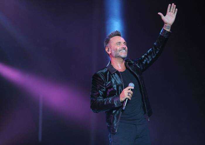 Nek ritorna sul palco, domani a Bellaria Igea Marina