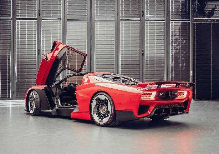 'Silk Faw a Reggio Emilia? Serviranno diversi anni'