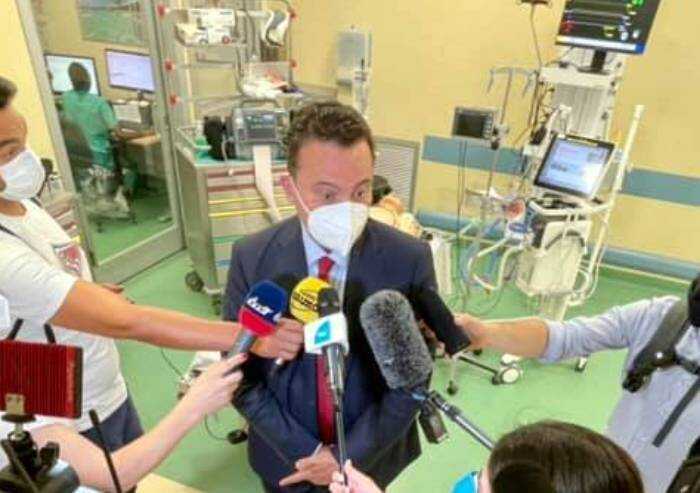 Dad e vaccino, Donini non molla ma 'rassicura' i genitori