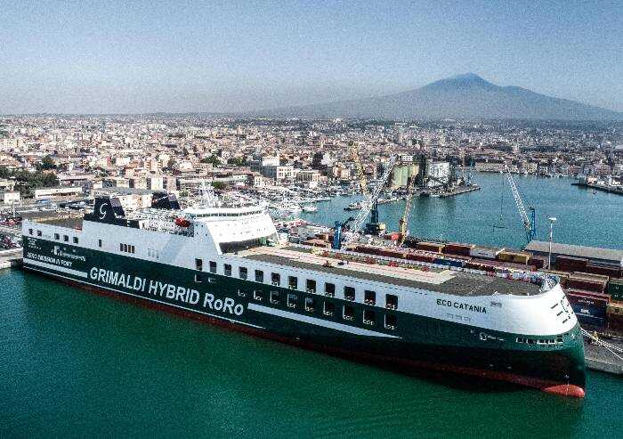 Grimaldi, battezzato a Catania il quinto gigante del mare green
