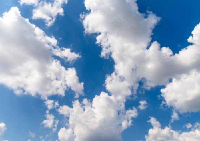 Meteo, domani caldo record, da lunedì il calo