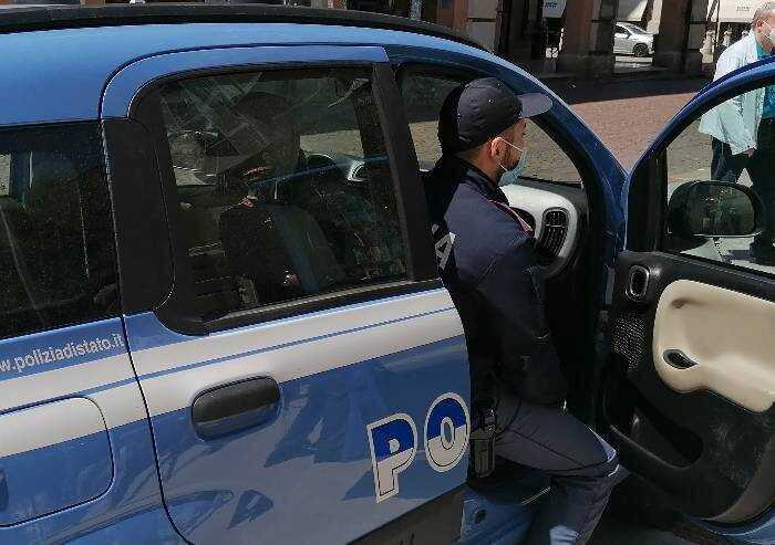 Modena, fermato con 73 dosi di cocaina: arrestato tunisino clandestino