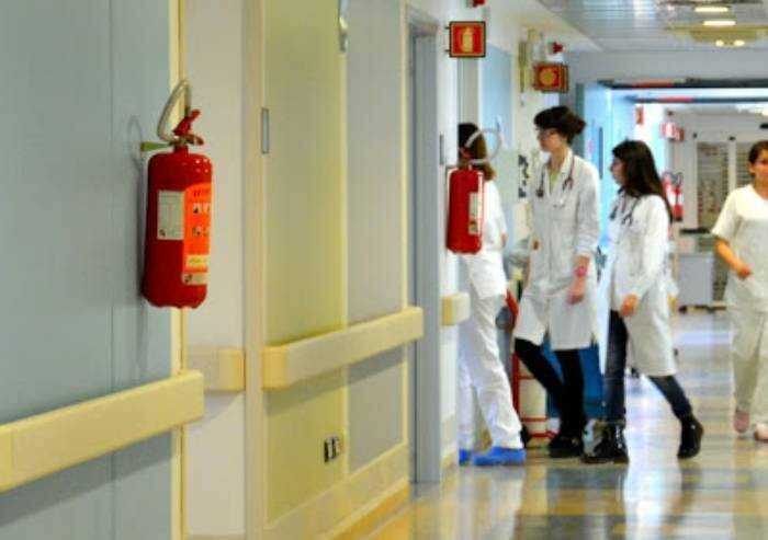 Covid Modena, il 63% dei ricoverati non è vaccinato