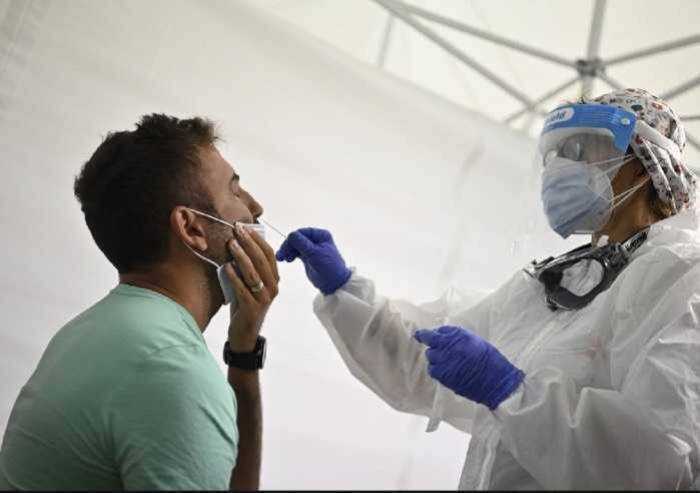 Covid: 622 nuovi contagi, media età di 34 anni, due decessi in regione