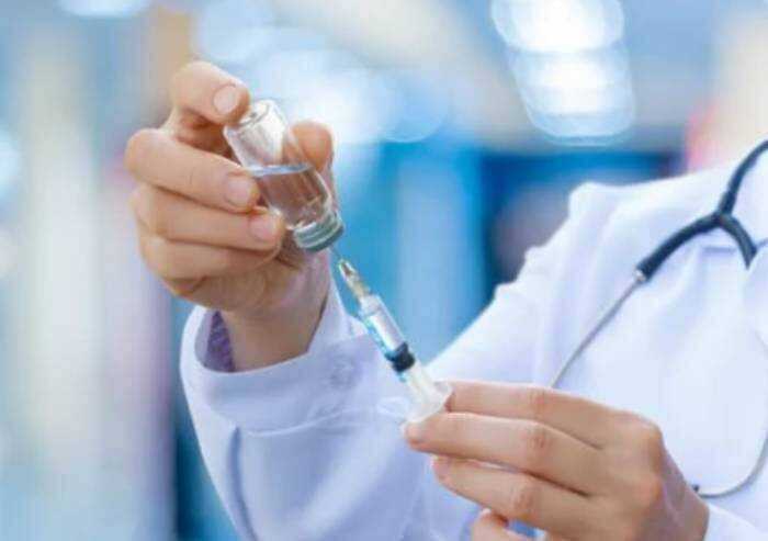 'Emilia Romagna, incidenza morte 5,8 volte superiore nei non vaccinati'