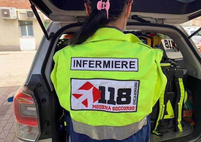 'Aumento contagi tra operatori sanitari, urge chiarezza su terza dose'