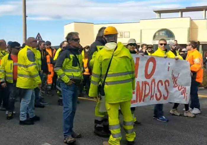 Trieste, Puzzer si dimette e il movimento dei portuali si divide