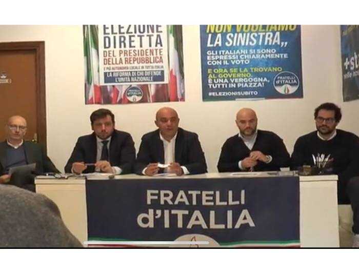 Modena, Fratelli d'Italia lancia il tour nei luoghi del degrado