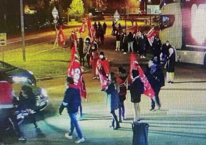 Italpizza insiste: 'La Cgil ha bloccato camion e auto, ecco le foto'