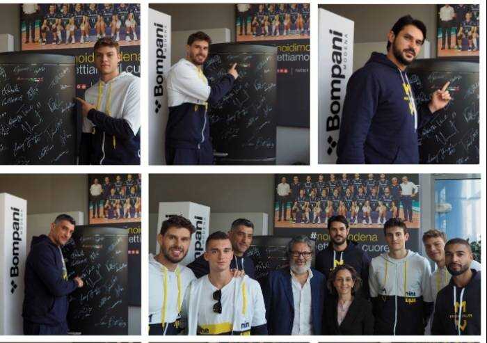 Il frigo lavagna, firmato dai campioni, all'asta per Porta Aperta