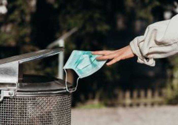 'Guarito dal Covid, ora in un limbo: o ti vaccini o ti arrangi'