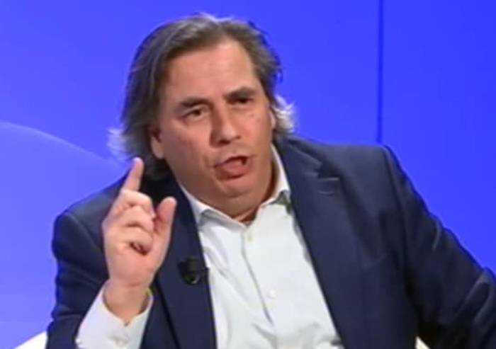 Leader no vax va in terapia subintensiva e si ricrede: 'Mi vaccinerò'