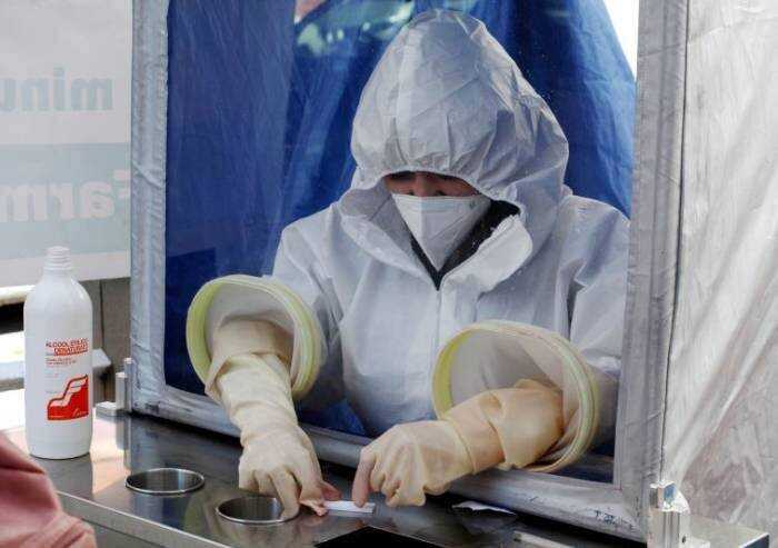 Covid, 220 contagi a Modena e due decessi