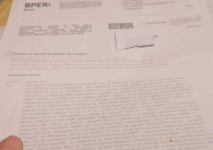 Conto corrente più caro di 21 euro, ma capirlo è una impresa